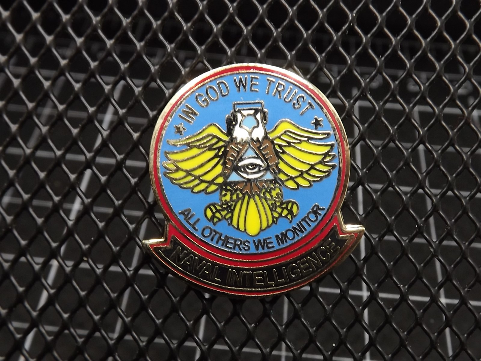 s l1600 4036.jpg Naval Intelligence "In God We Trust" Lapel Pin – Enamel