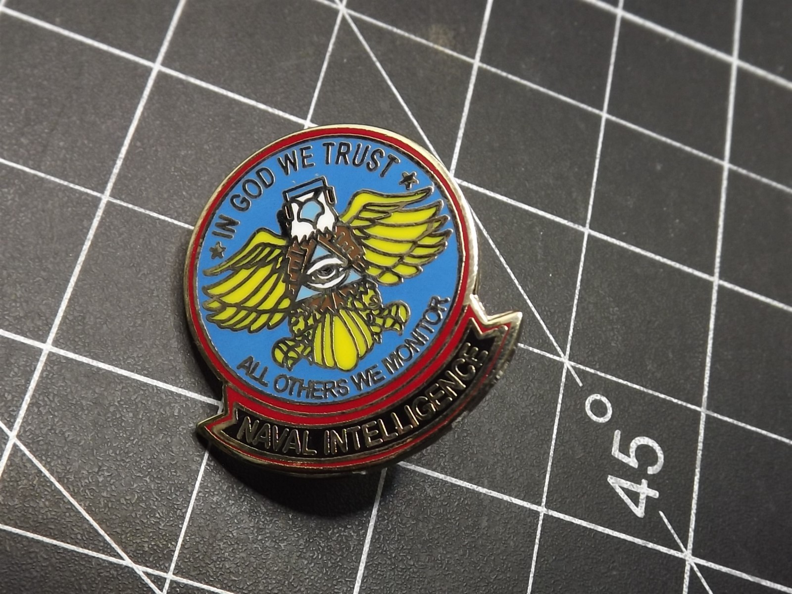 s l1600 4038.jpg Naval Intelligence "In God We Trust" Lapel Pin – Enamel – photo 3