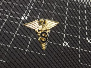 Medical Specialist "S" Caduceus Lapel Pin – 1" Gold Tone
