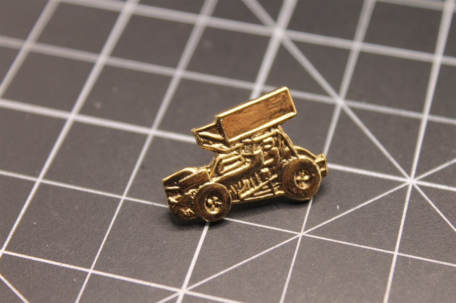 s l1600 4866.jpg Sprint Car Lapel Pin – Gold Tone