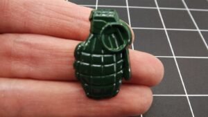 Army Green Grenade Lapel Pin – 1-1/4" "Don't Pull the Pin!"