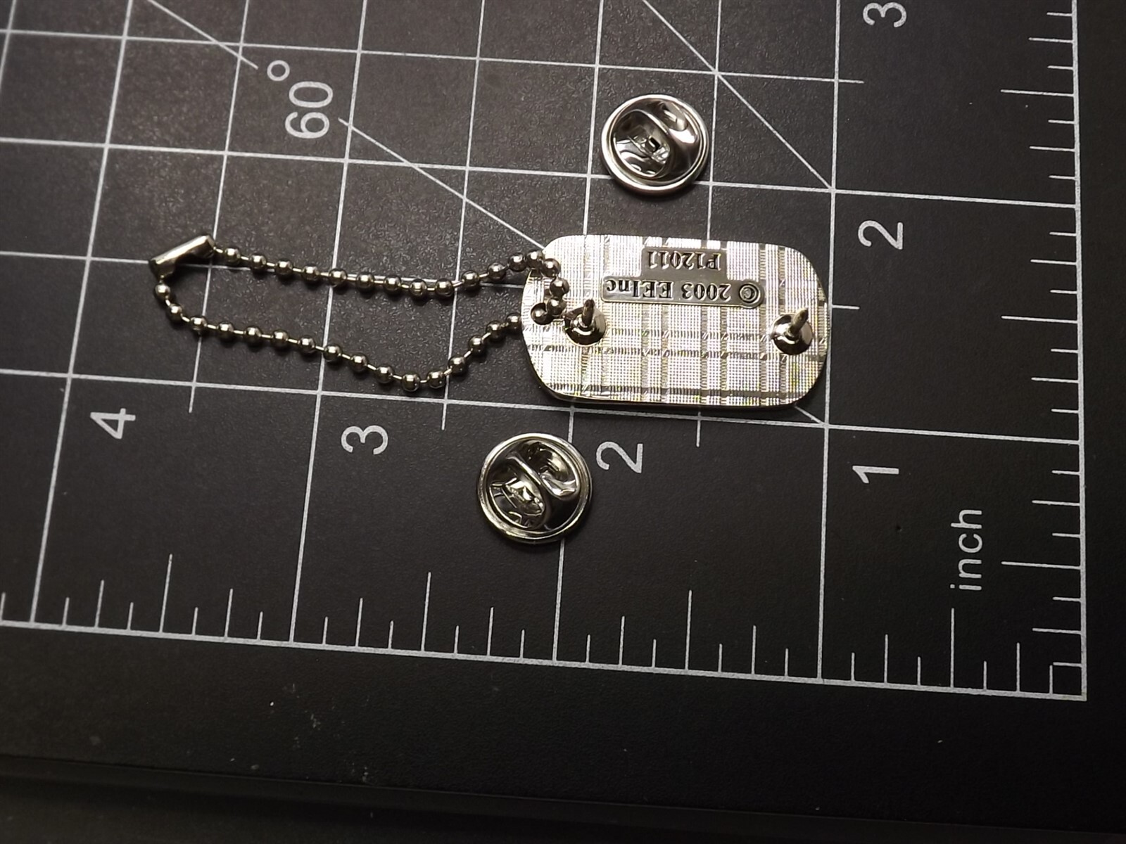 s l1600 5202.jpg "Army Veteran" Dog Tag Lapel Pin – Chrome – photo 2