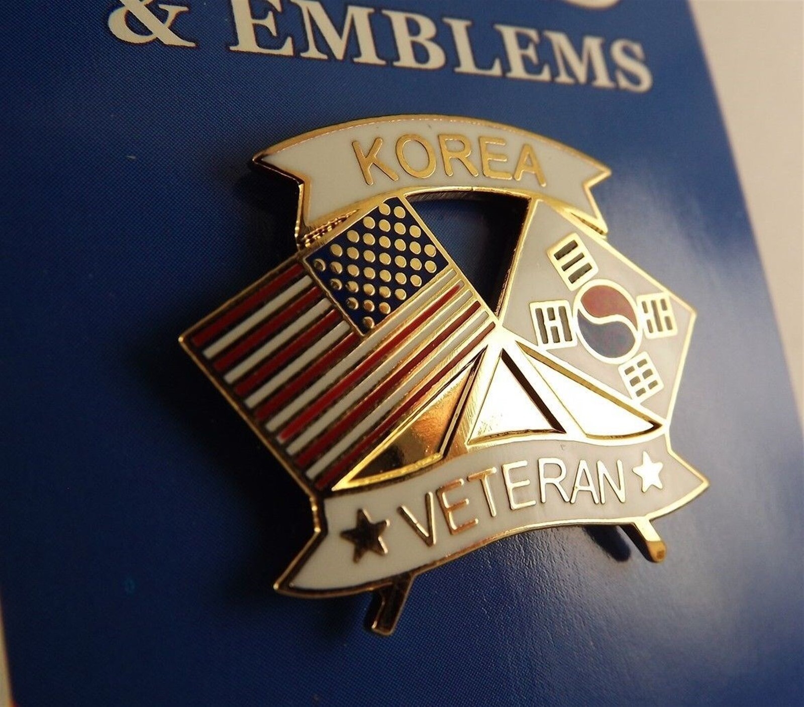 s l1600 658.jpg "Korea Veteran" Korean & American Flags Lapel Pin – 1-1/4" Enamel