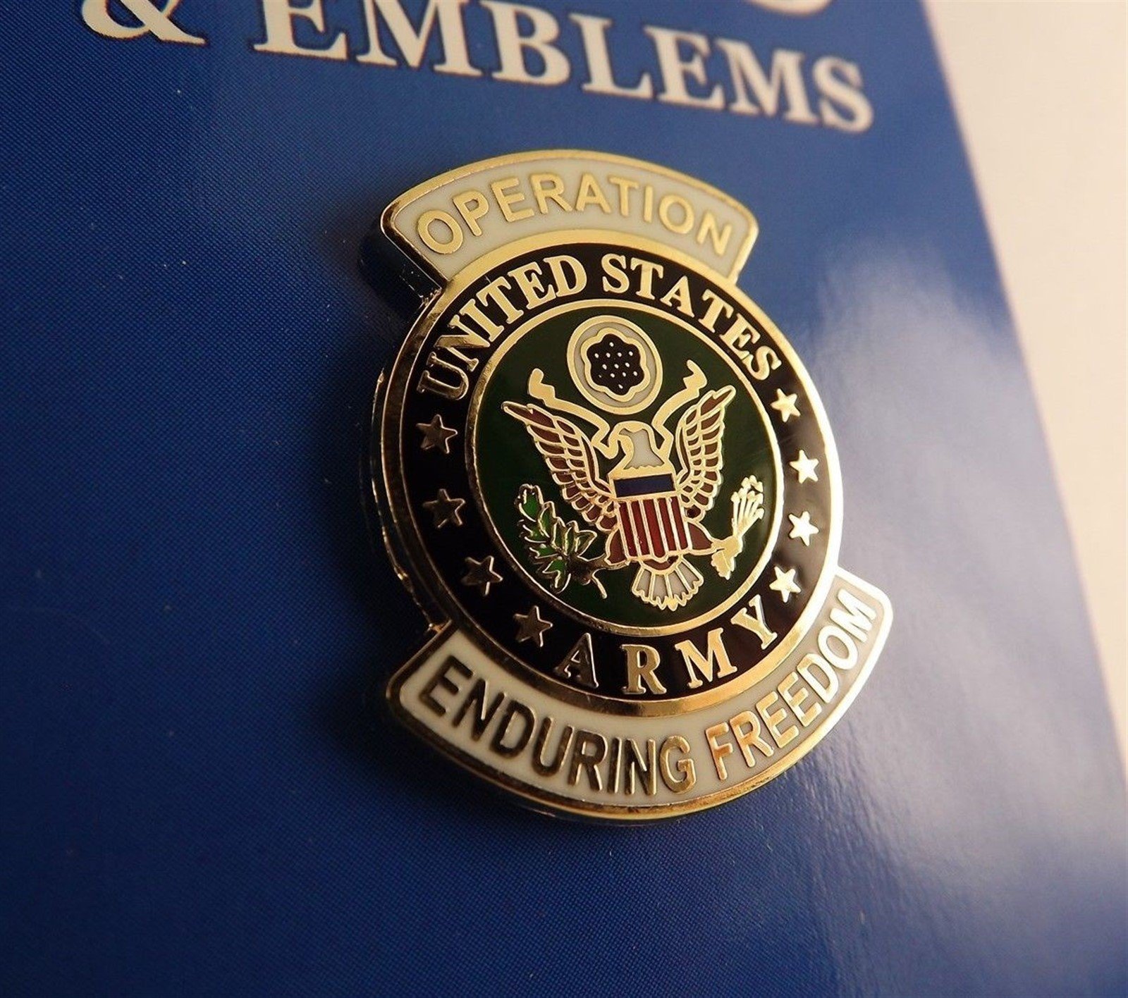 s l1600 704.jpg U.S. Army "Operation Enduring Freedom" Lapel Pin – 1" Enamel OEF Veteran Hat Pin
