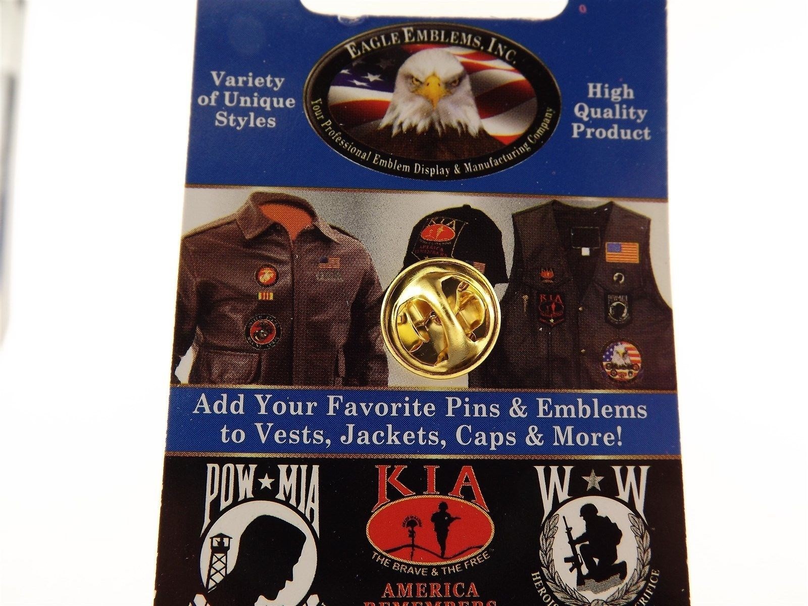 s l1600 987.jpg Emergency Medical Technician (EMT) Wreath Lapel Pin – 1" Gold-tone with blue enamel – photo 2